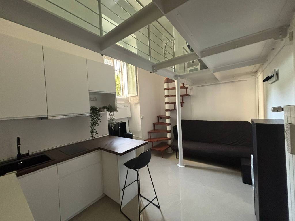 monolocale in affitto a Milano in zona Centro Storico