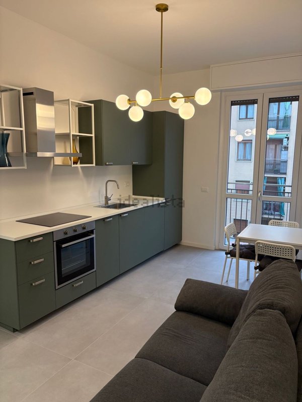 appartamento in affitto a Milano in zona Lorenteggio