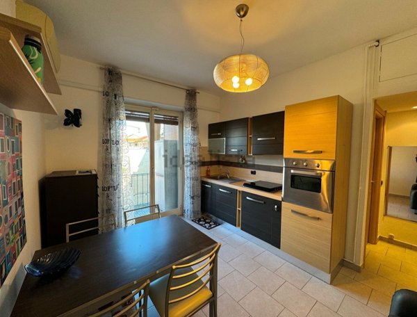 appartamento in affitto a Milano in zona Lorenteggio