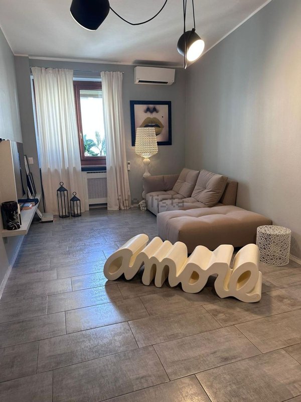 appartamento in affitto a Milano in zona Cinque Giornate