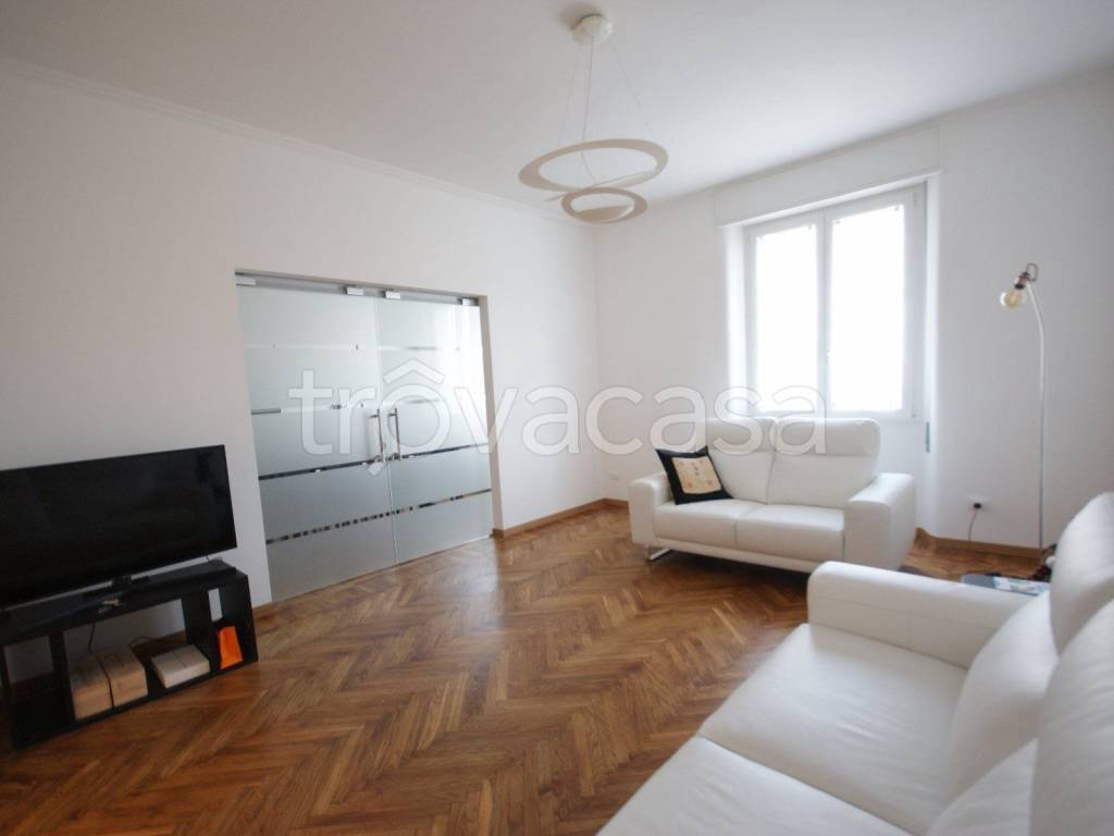 appartamento in affitto a Milano in zona XXII Marzo