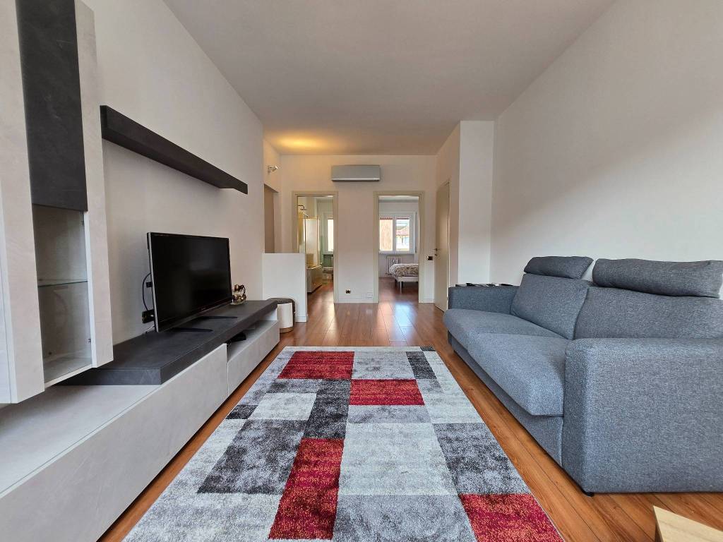 appartamento in affitto a Milano in zona Vigentino