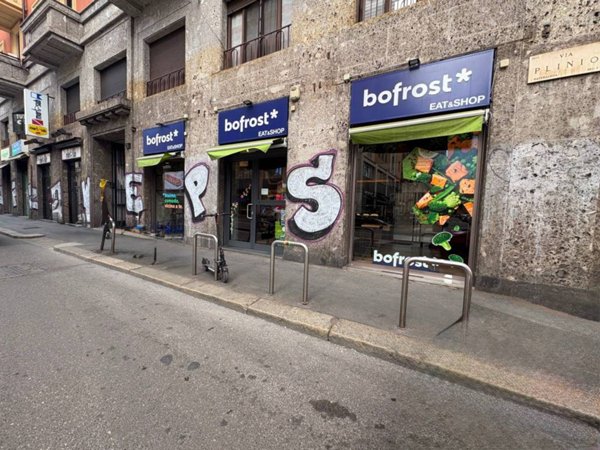 negozio in affitto a Milano in zona Centro Direzionale