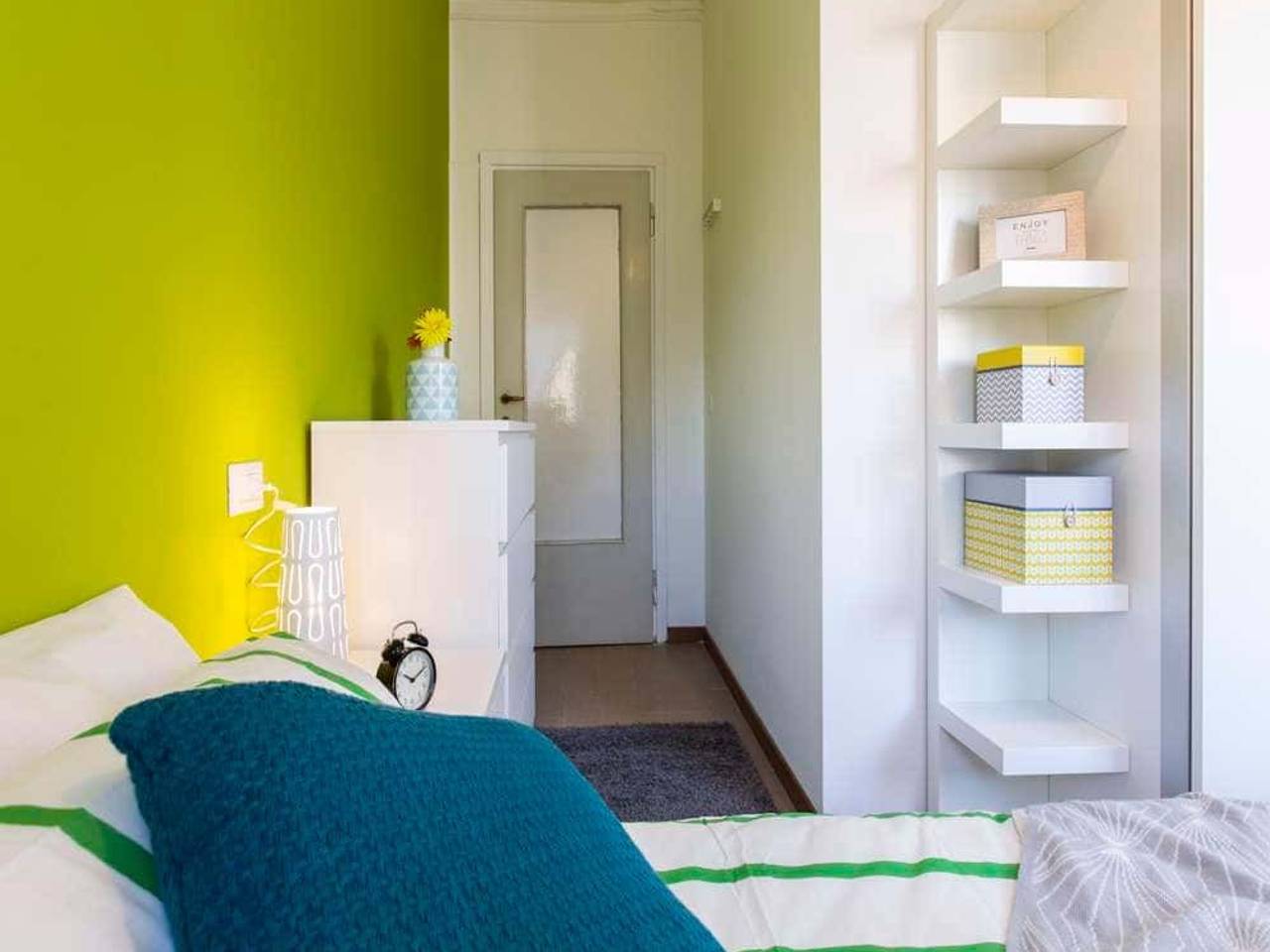 negozio in affitto a Milano in zona Lorenteggio