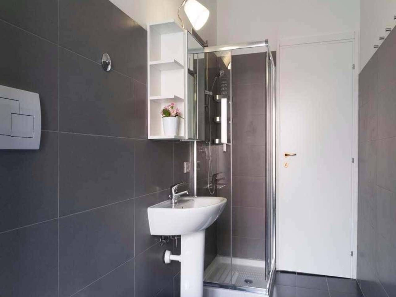 negozio in affitto a Milano in zona Sant'Ambrogio