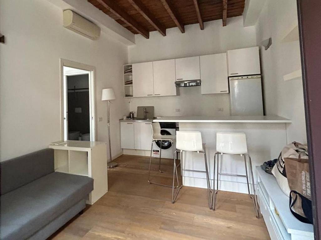 appartamento in affitto a Milano in zona Barona