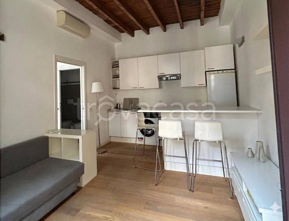 appartamento in affitto a Milano in zona Barona