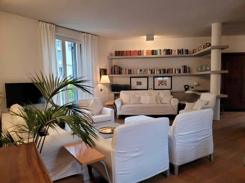 appartamento in affitto a Milano in zona Isola