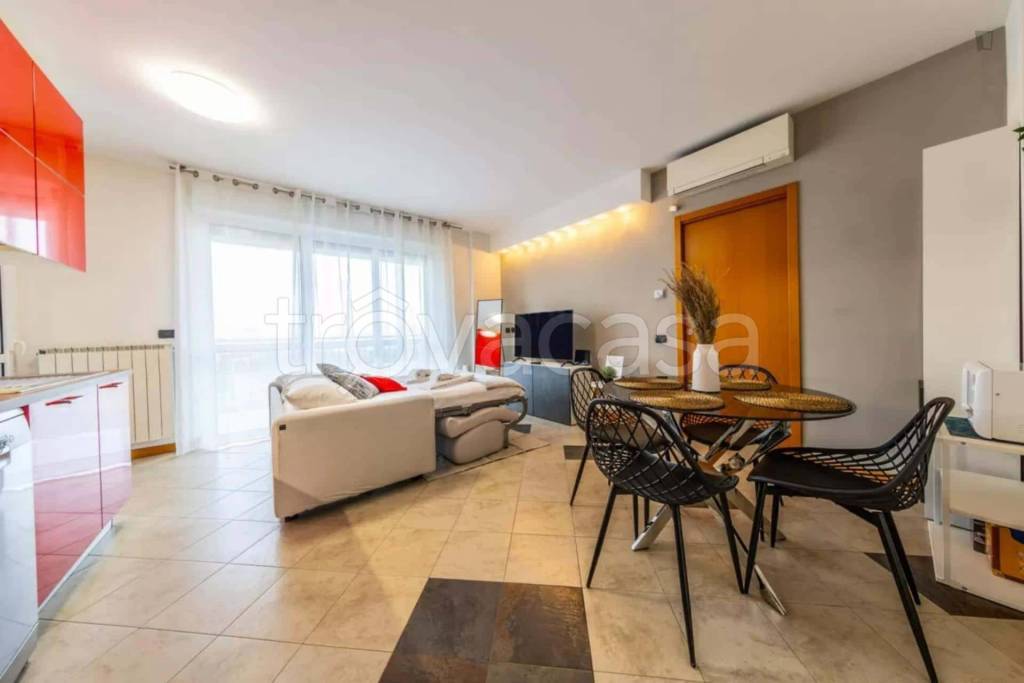 appartamento in affitto a Milano in zona Rogoredo