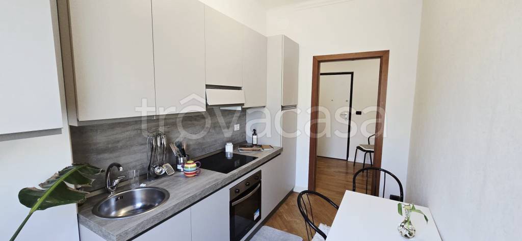 appartamento in affitto a Milano in zona Ghisolfa