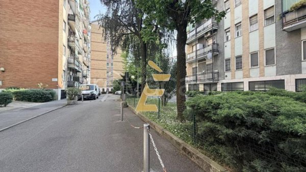 appartamento in affitto a Milano in zona Corvetto