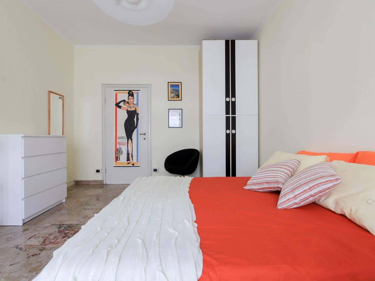 negozio in affitto a Milano in zona Loreto