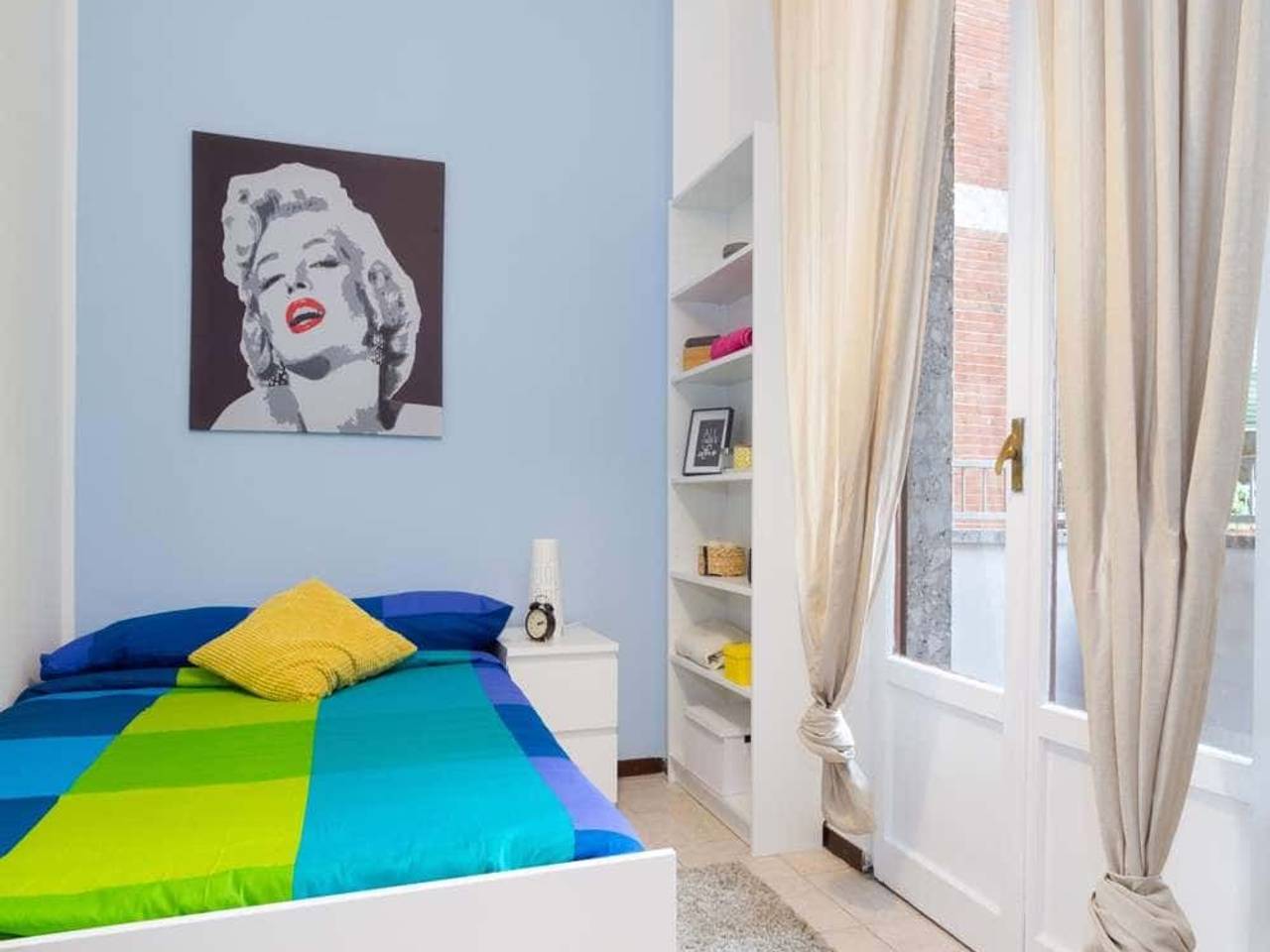 negozio in affitto a Milano in zona Lorenteggio