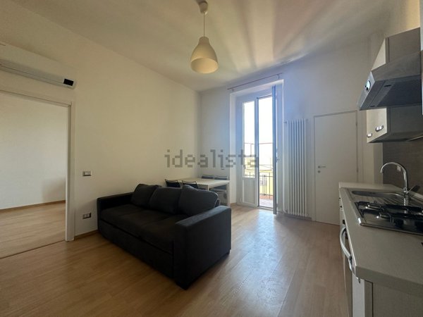 appartamento in affitto a Milano in zona Famagosta