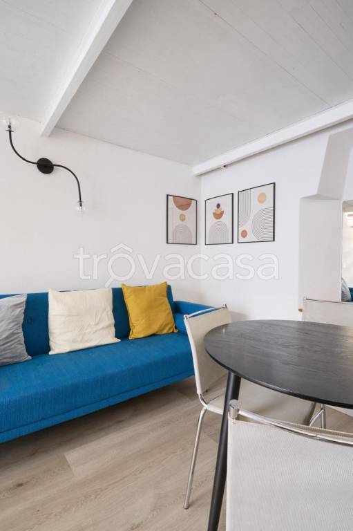 appartamento in affitto a Milano in zona Isola