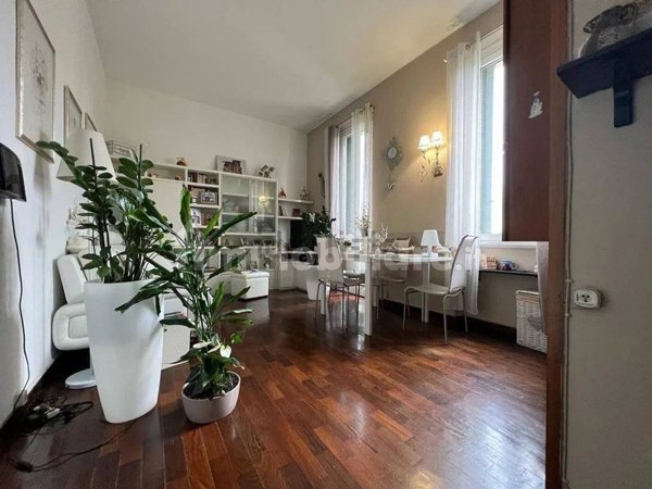 appartamento in affitto a Milano in zona Sempione