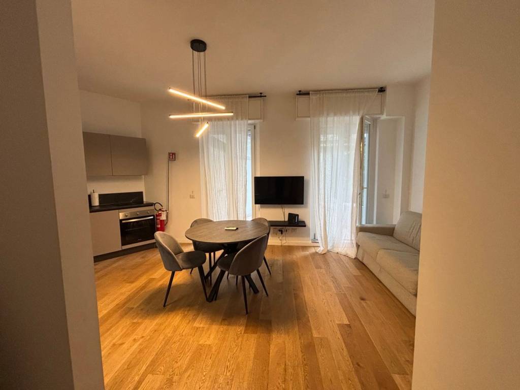 appartamento in affitto a Milano in zona De Angeli