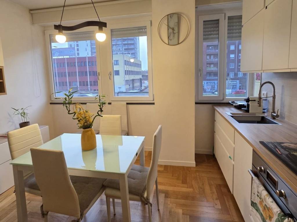 appartamento in affitto a Milano in zona Lorenteggio