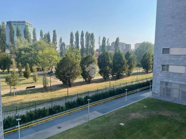 appartamento in affitto a Milano in zona Cadorna