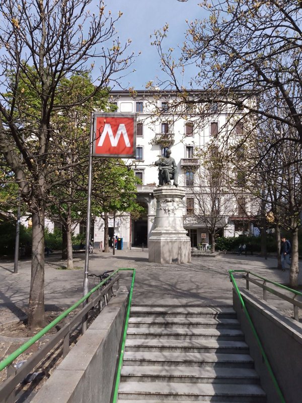 appartamento in affitto a Milano in zona Porta Nuova