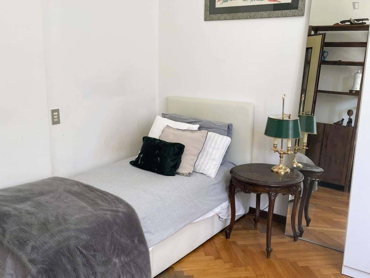 negozio in affitto a Milano in zona Maggiolina