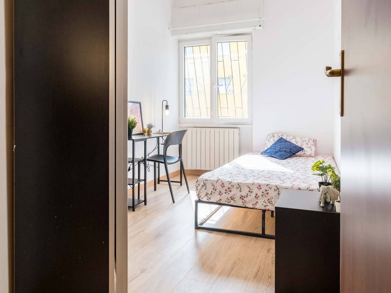 negozio in affitto a Milano in zona Forlanini