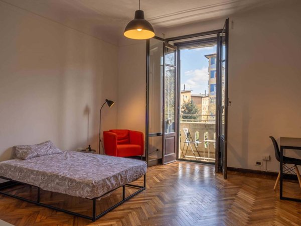 negozio in affitto a Milano in zona XXII Marzo