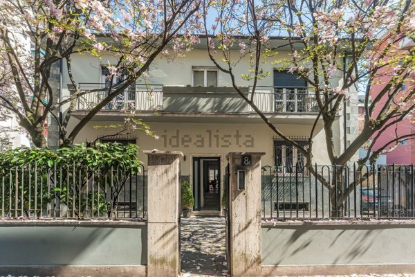 appartamento in affitto a Milano in zona Famagosta