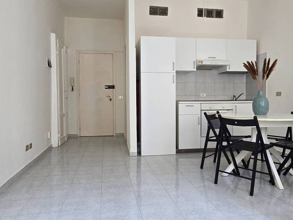 appartamento in affitto a Milano in zona Cadorna