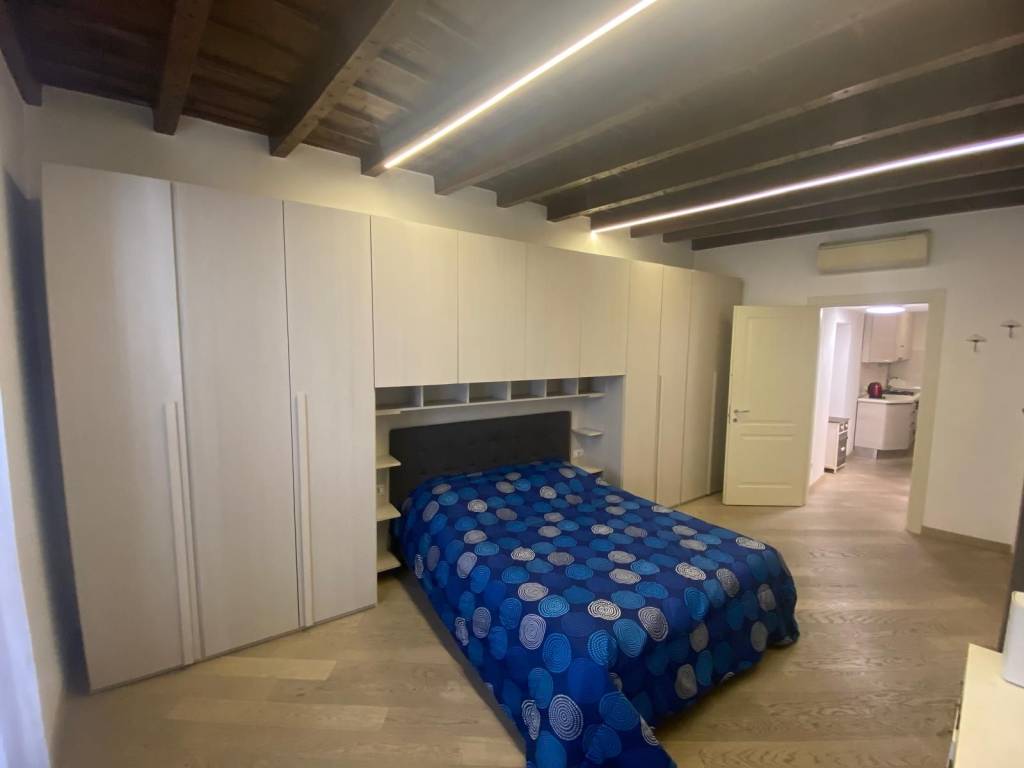 appartamento in affitto a Milano in zona Porta Garibaldi