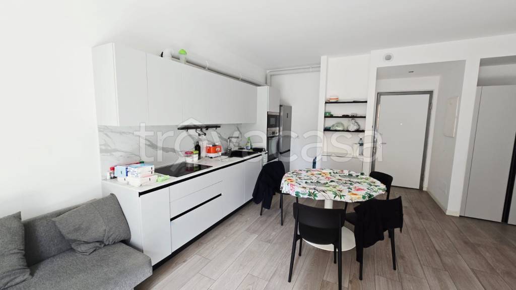 appartamento in affitto a Milano in zona Greco