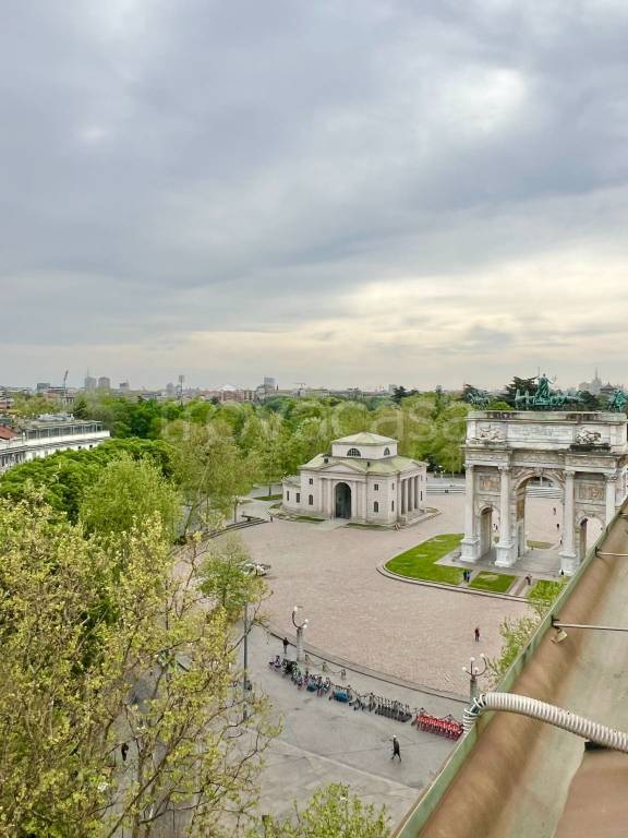 appartamento in affitto a Milano in zona Sempione