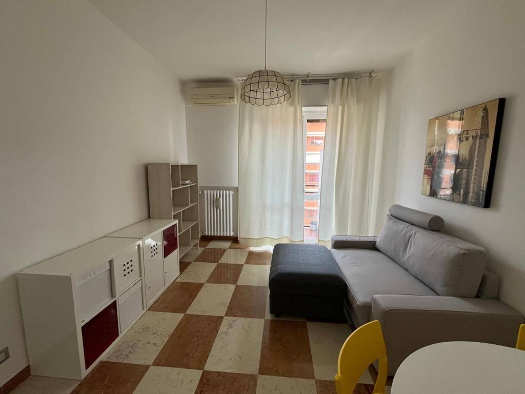 appartamento in affitto a Milano in zona Lambrate