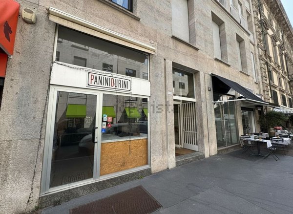 negozio in affitto a Milano