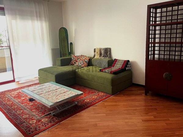 appartamento in affitto a Milano in zona Bullona