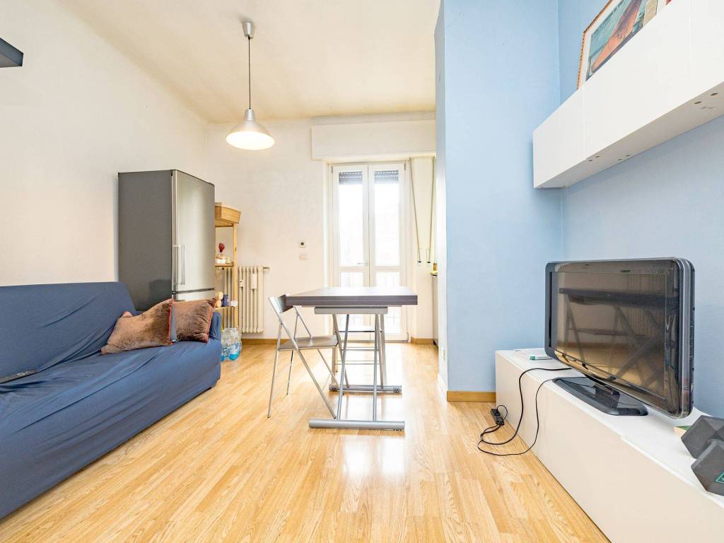 appartamento in affitto a Milano in zona Baggio