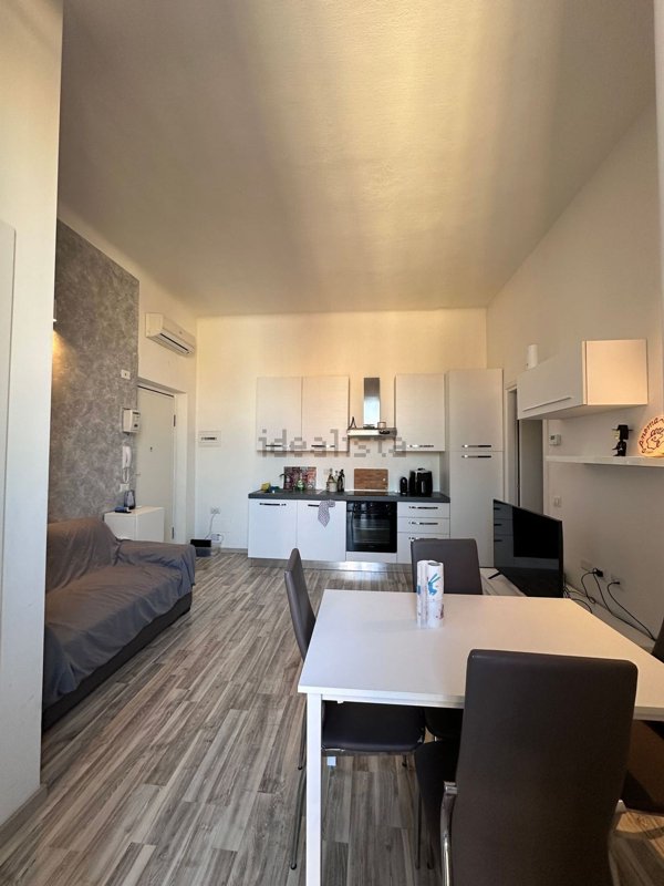 appartamento in affitto a Milano in zona Famagosta