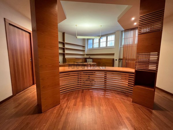 ufficio in affitto a Milano in zona Sant'Ambrogio