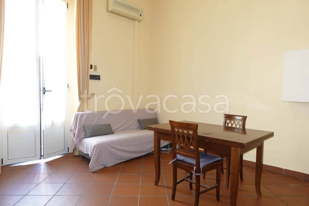 appartamento in affitto a Milano in zona Isola