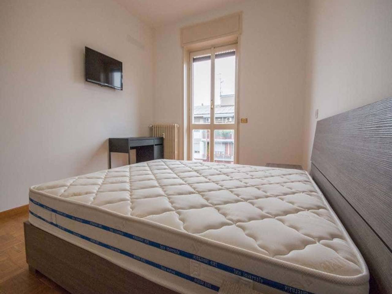 negozio in affitto a Milano in zona Casoretto