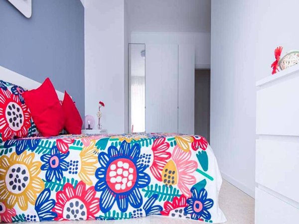 negozio in affitto a Milano in zona Lorenteggio