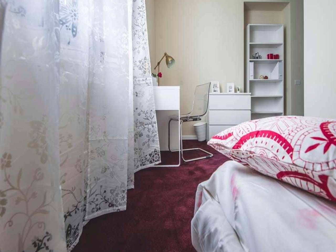 negozio in affitto a Milano in zona Isola