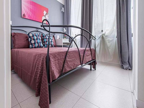 negozio in affitto a Milano in zona Affori