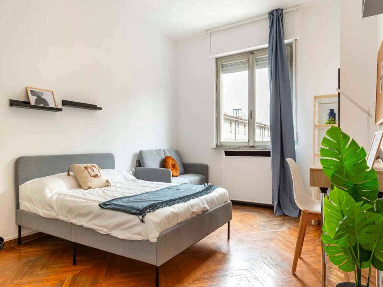 negozio in affitto a Milano in zona Isola