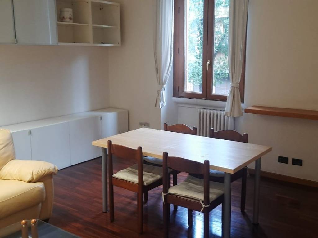 appartamento in affitto a Milano in zona Isola