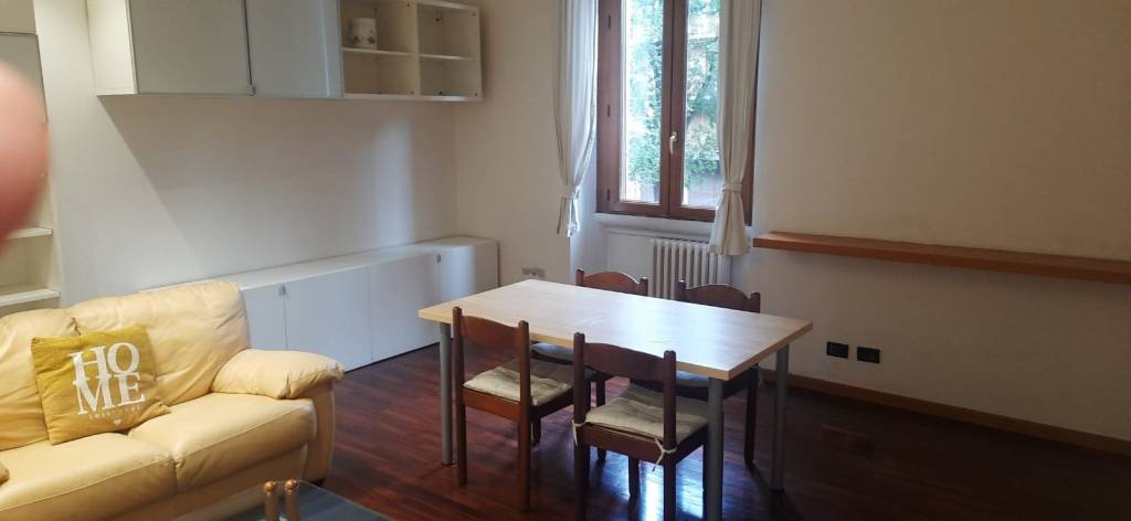 appartamento in affitto a Milano in zona Isola