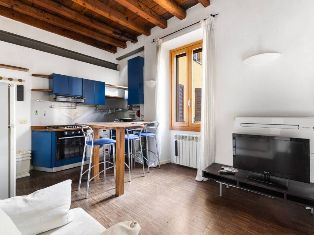 appartamento in affitto a Milano in zona Porta Nuova