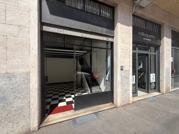 negozio in affitto a Milano in zona Vigentino