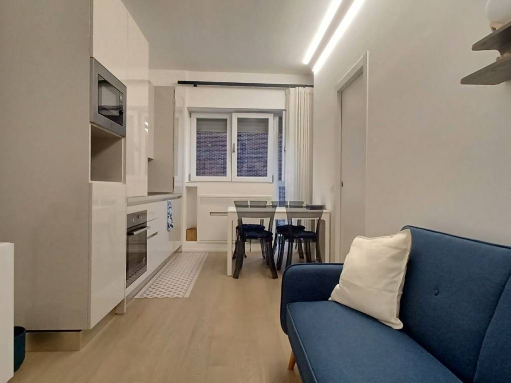 appartamento in affitto a Milano in zona Centro Direzionale