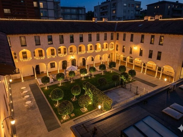 ufficio in affitto a Milano in zona Guastalla